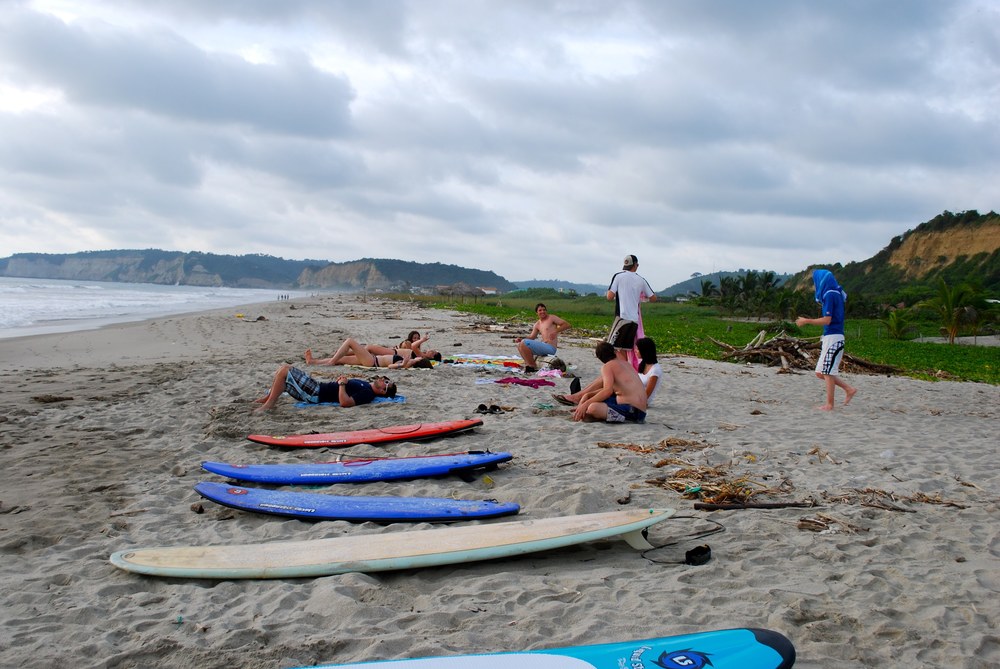 Canoa Beach Surf Class, awaiting instruction